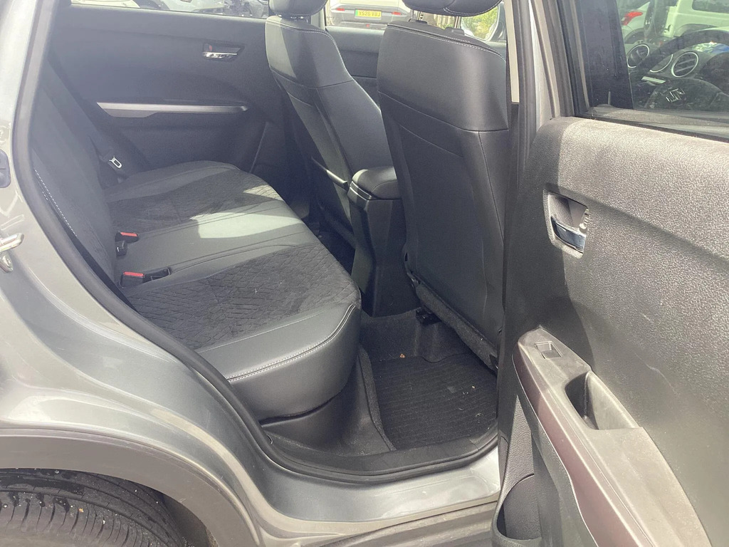 Suzuki Vitara 2023 23 Sz5  #39