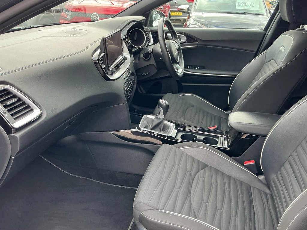 Kia Xceed 1.5T Gdi Isg 3 Red #27