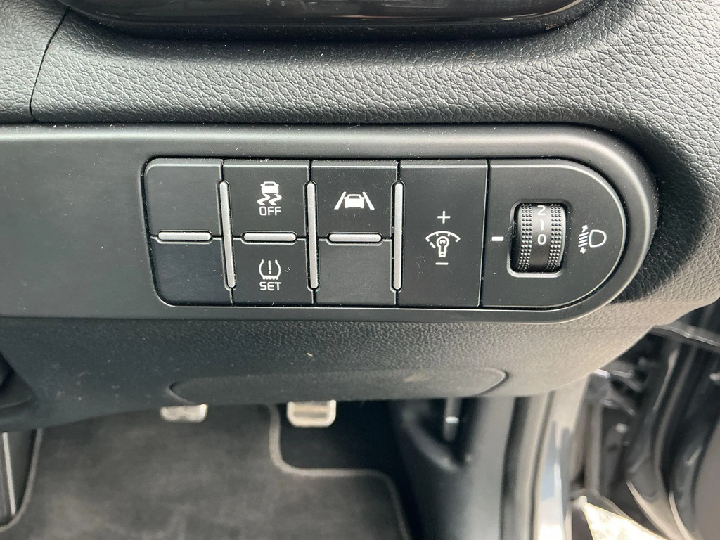 Kia Xceed 1.5T Gdi Isg 3 Red #22