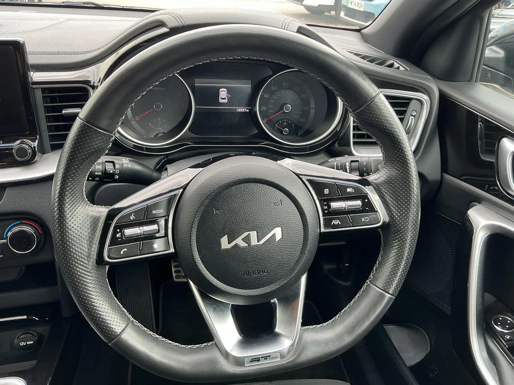 Kia Xceed 1.5T Gdi Isg 3 Red #15