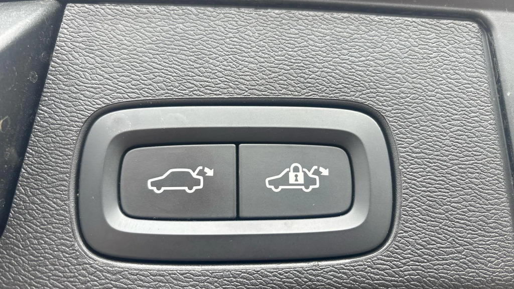 Volvo XC60 Suv Grey #30