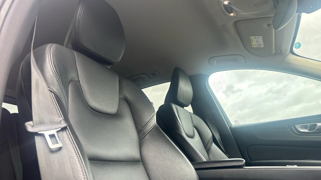 Volvo XC60 Suv Grey #27