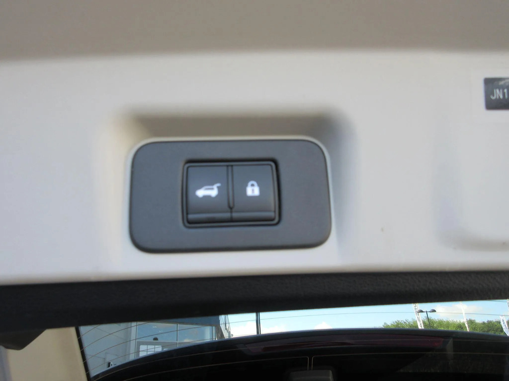Nissan Ariya Evolve Blue #11