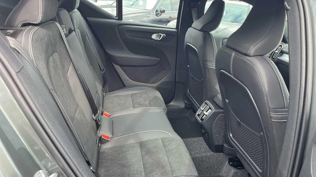 Volvo XC40 2.0 B3p Plus Dark  #6