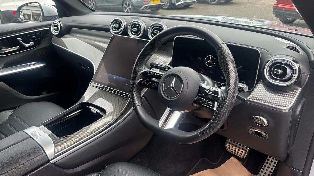 Mercedes-Benz GLC Class 2.0 Glc300dh Mhev Amg Line Premium G-tronic 4Ma #4