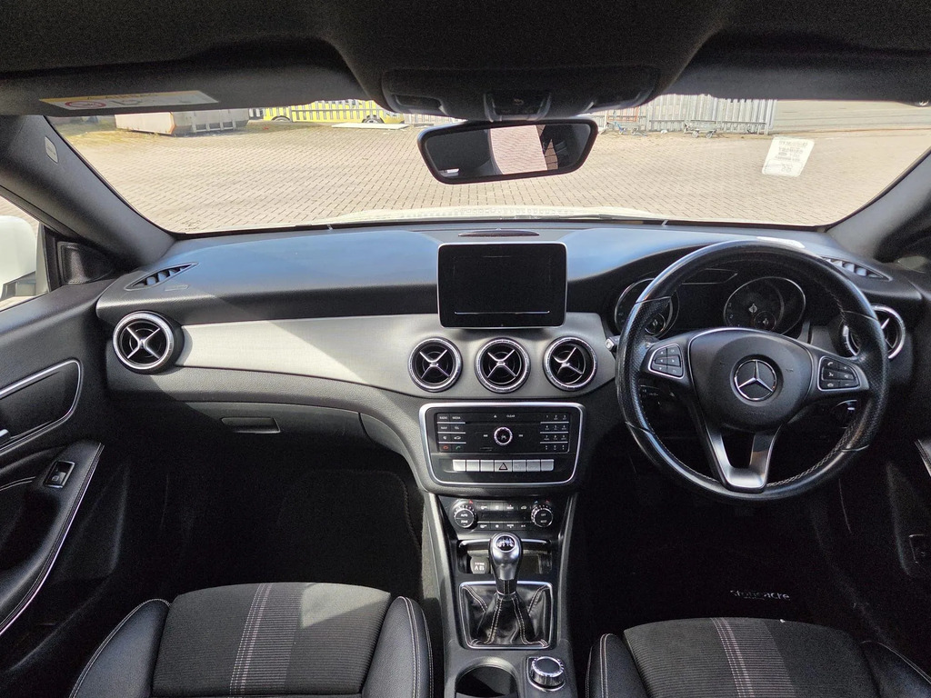Mercedes-Benz CLA Class Coupe White #11