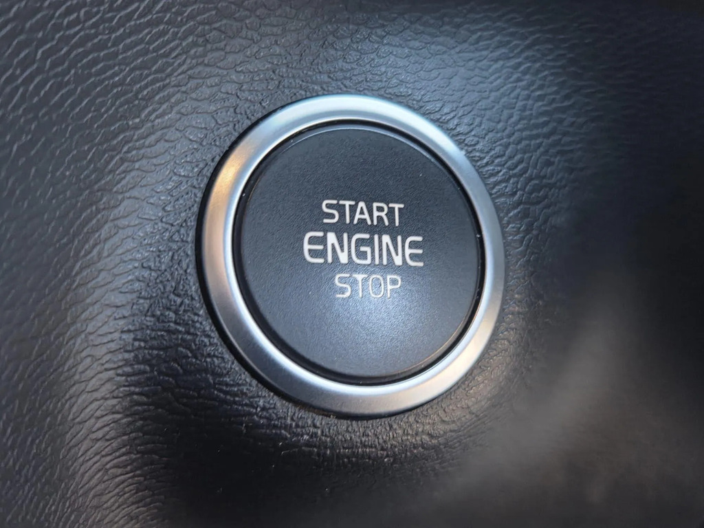 Volvo XC40 R-design Black #16