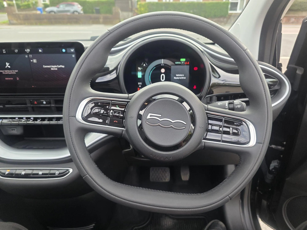 Fiat 500E C 42Kwh Red Red #14