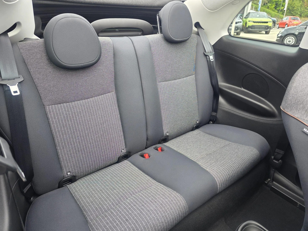 Fiat 500E C 42Kwh Red Red #21