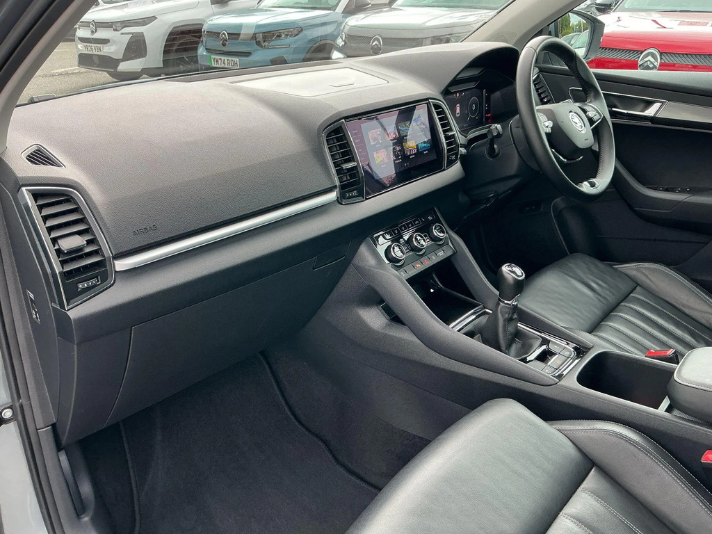 Skoda Karoq Se Technology Black #18