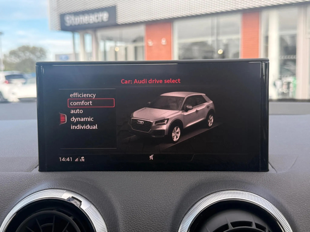 Audi Q2 35 Tfsi S Line White #24