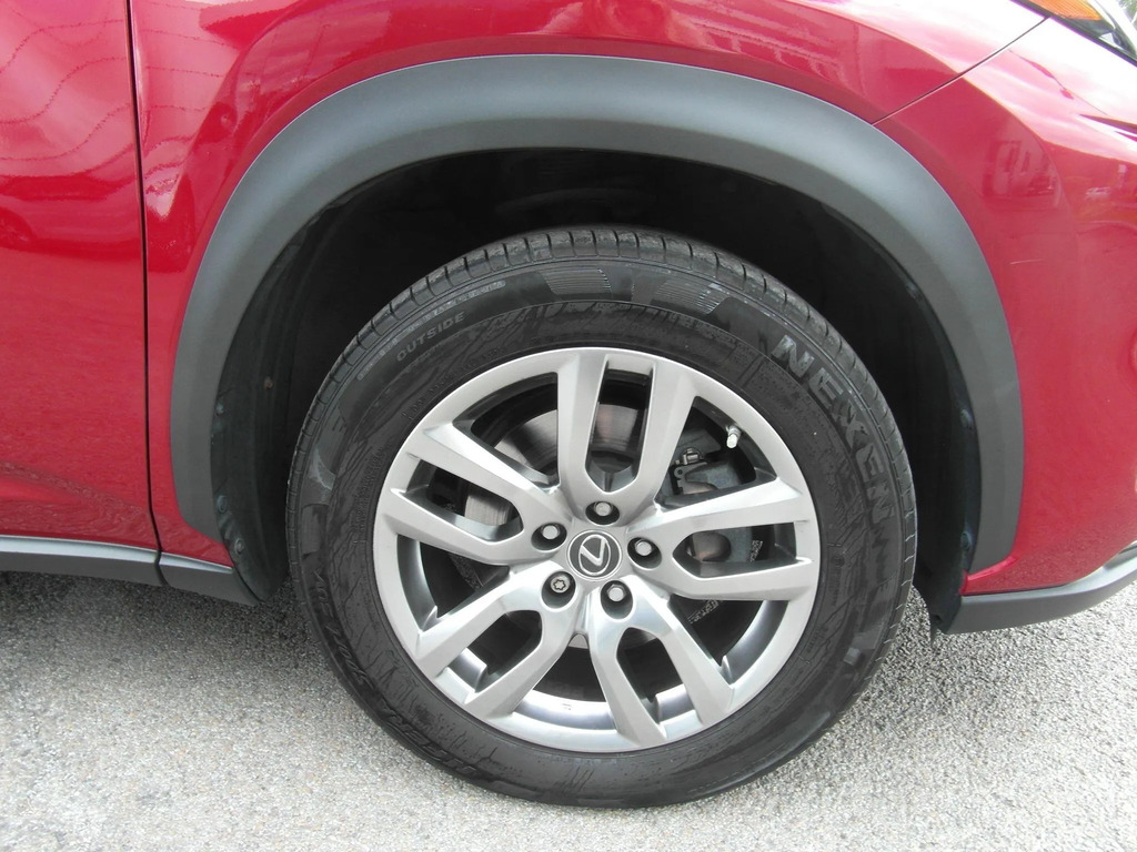 Lexus NX 2.5 300H 195 Bhp White #24