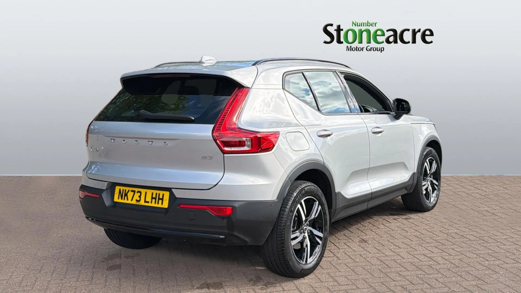 Volvo XC40 2.0 B3p Plus Dark #2