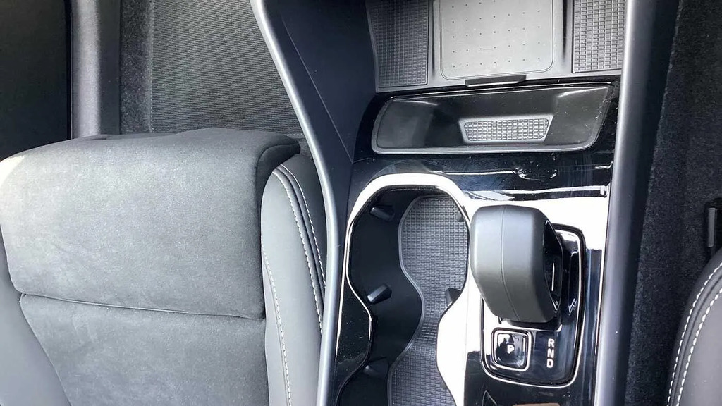 Volvo XC40 2.0 B3p Plus Dark Black #8