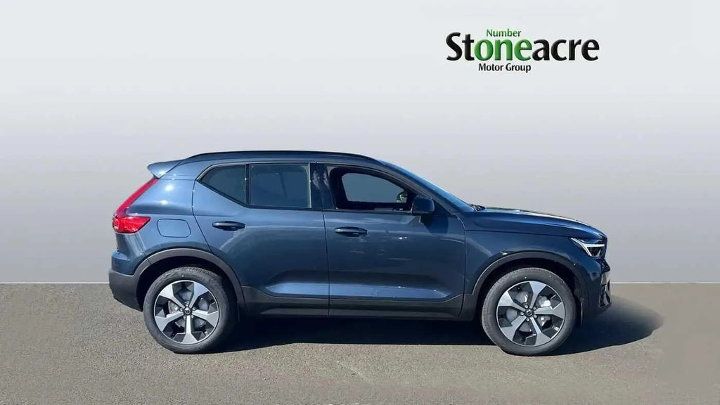 Volvo XC40 2.0 B3p Plus Dark Black #27