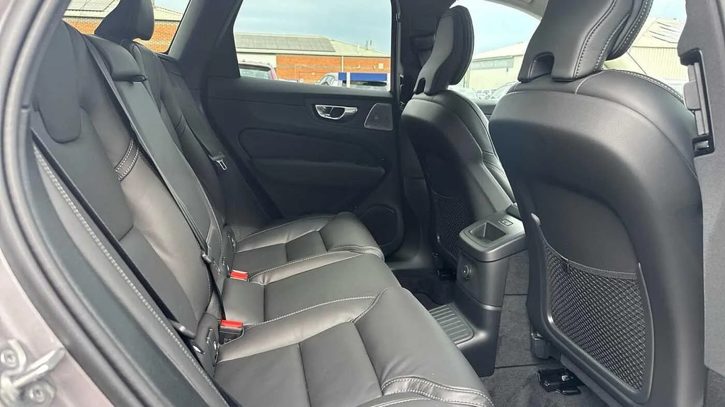 Volvo XC60 2.0 T8 18.8Kwh Ultra Dark Awd Euro 6 Ss #4