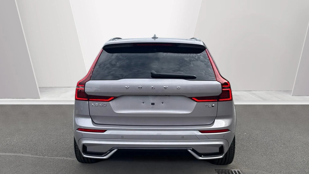 Volvo XC60 Ultra Black #32