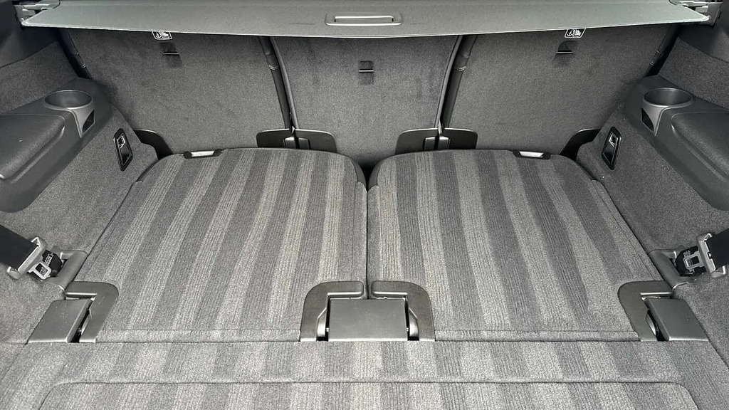Volvo XC90 Ultra Black #13