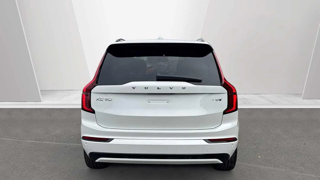 Volvo XC90 Ultra Black #7