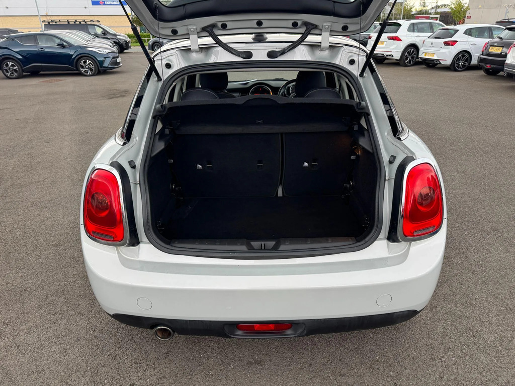 Mini Hatch 2016 1.5 Cooper Hatchback Euro 6 Red #8