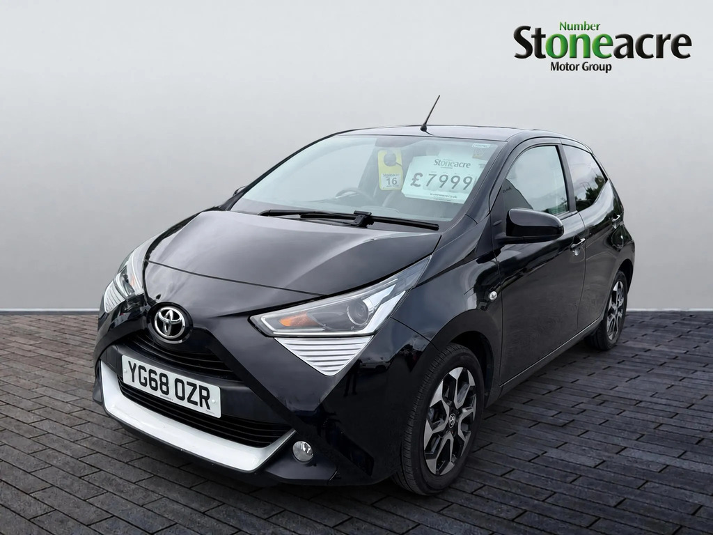 Toyota Aygo 1.0 Vvt-i X-plore Hatchback #3