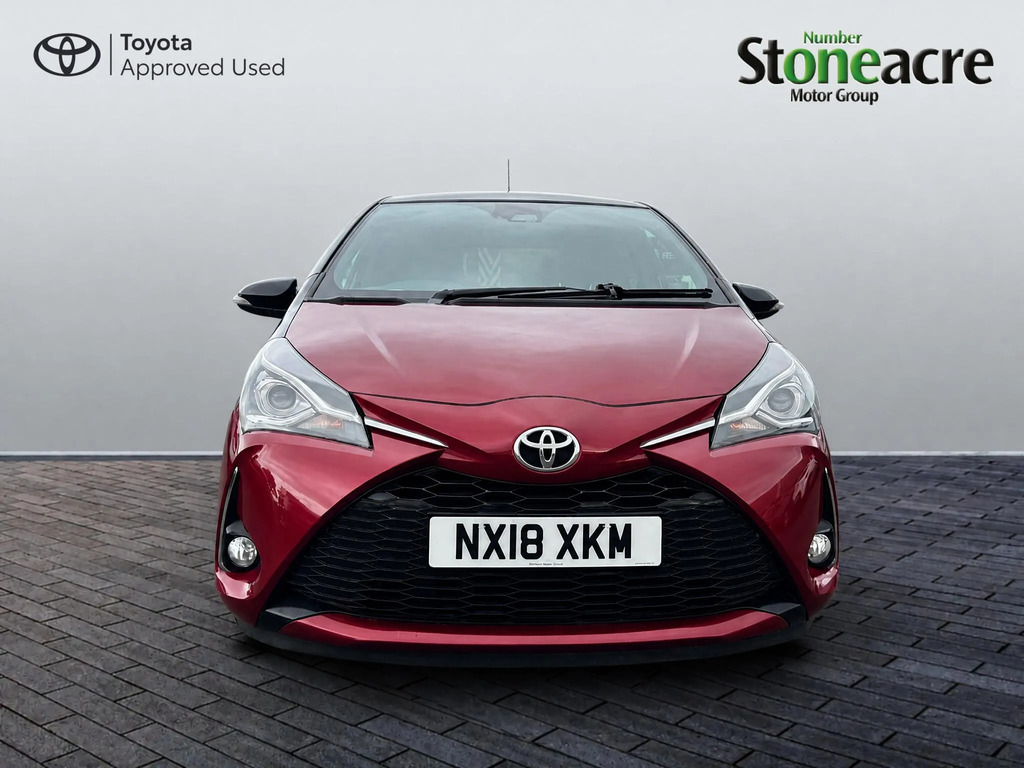 Toyota Yaris Active Red #7