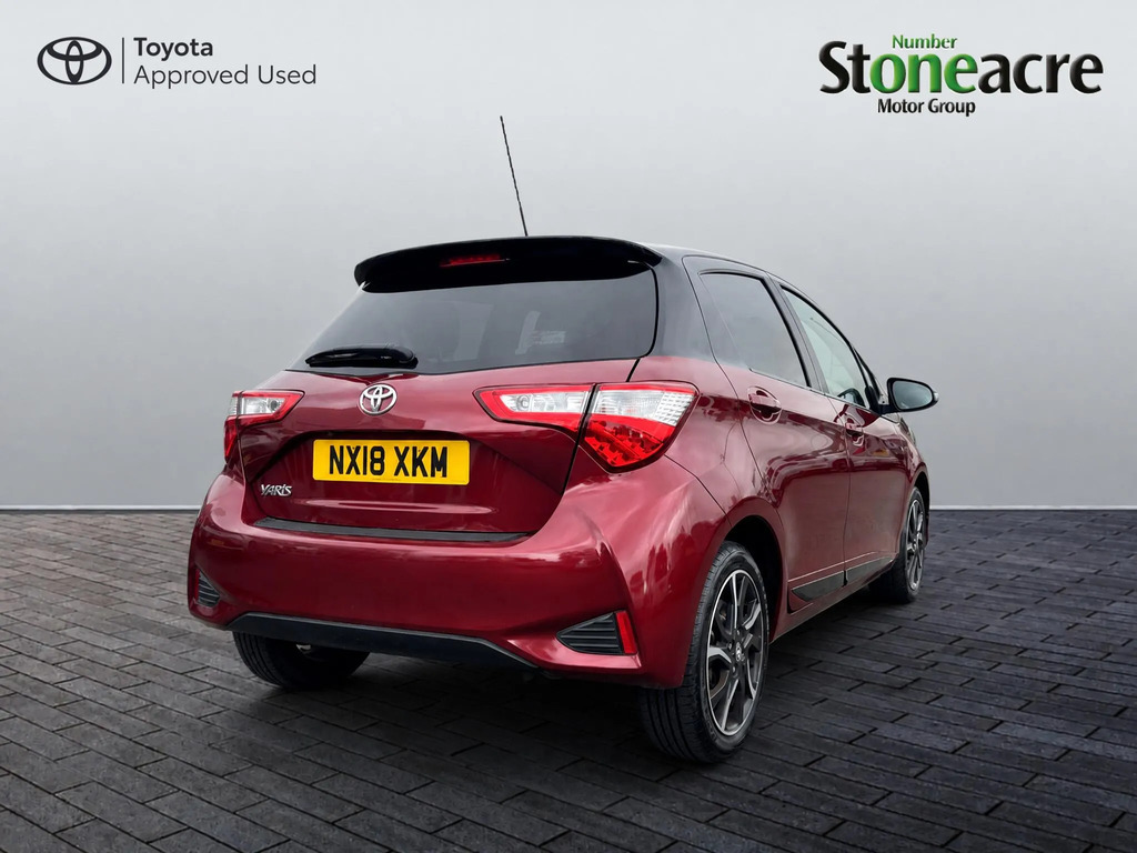 Toyota Yaris 1.5 Vvt-i Grey Bi-tone Hatchback #3