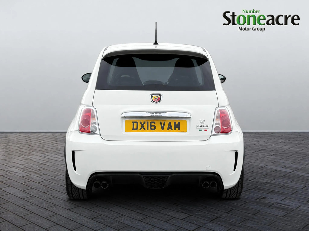 Abarth 595 1.4 T-jet Yamaha Factory Racing Euro 6 White #4