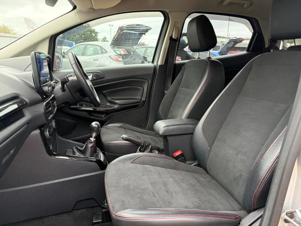 Ford Ecosport Titanium Silver #17