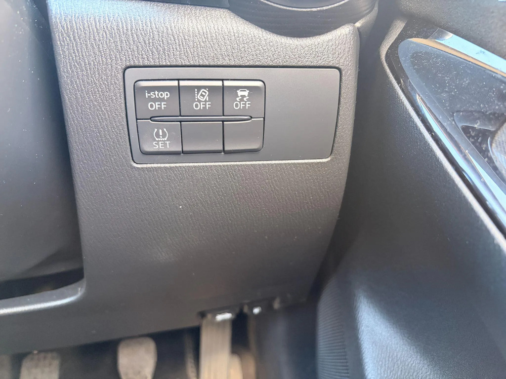 Mazda 2 1.5I Hybrid Agile Cvt Black #19