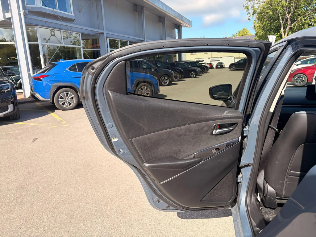 Mazda 2 1.5I Hybrid Agile Cvt Black #23