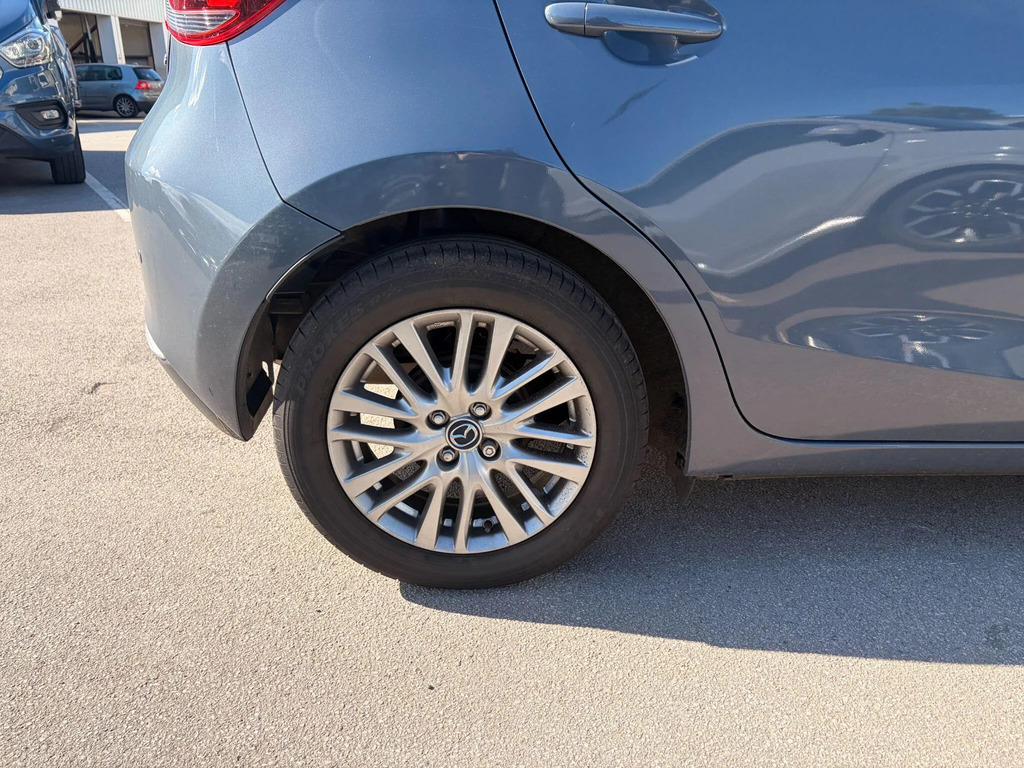 Mazda 2 1.5I Hybrid Agile Cvt Black #25