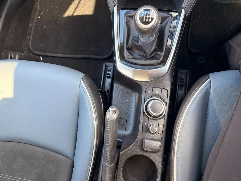 Mazda 2 1.5I Hybrid Agile Cvt Black #10