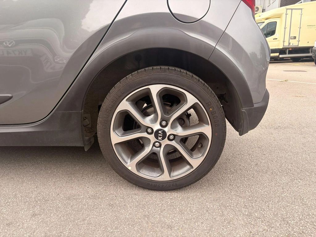 Kia Picanto Picanto 3 Yellow #25