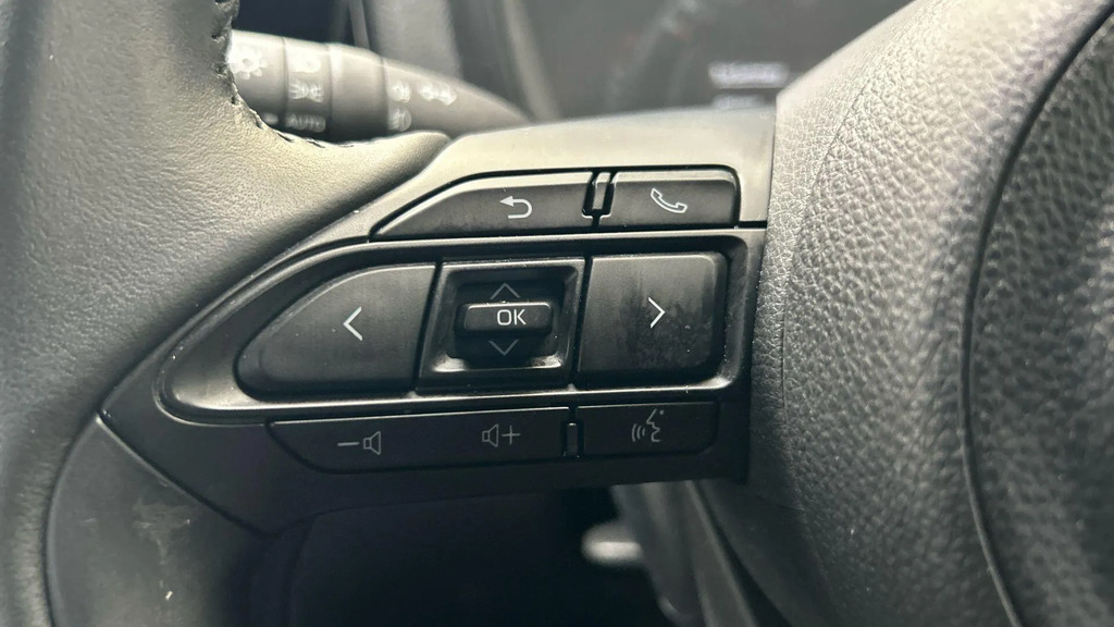 Toyota Aygo X Edge Beige #23