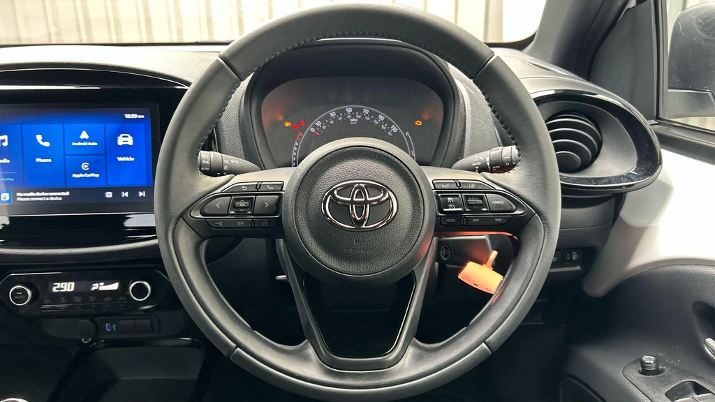 Toyota Aygo X Edge Beige #11