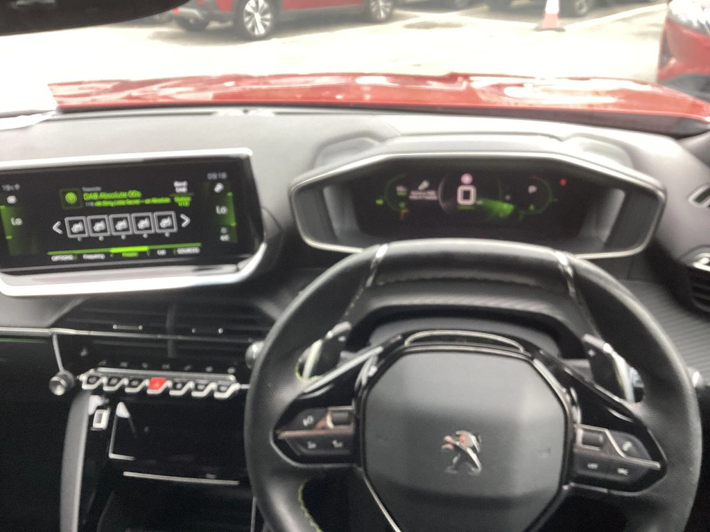 Peugeot 2008 Puretech Ss Allure Grey #12