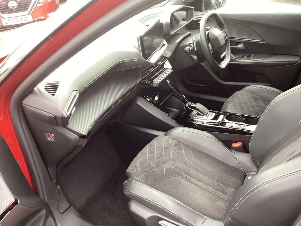 Peugeot 2008 Puretech Ss Allure Grey #11