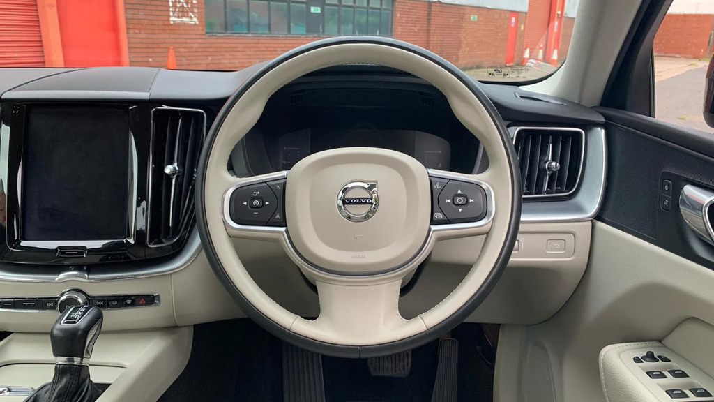 Volvo XC60 Suv