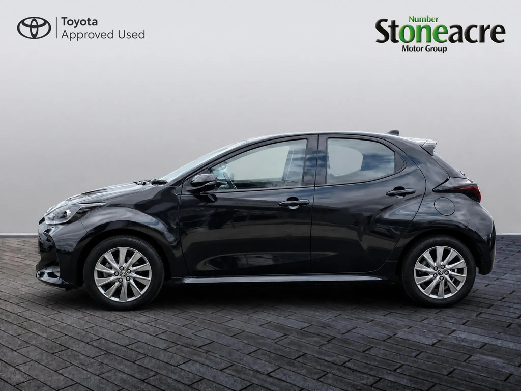 Toyota Yaris 1.5 Hybrid Icon #6