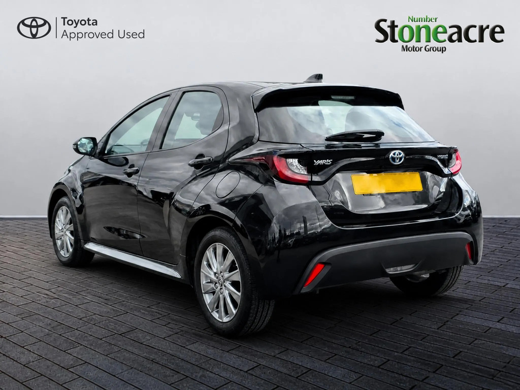 Toyota Yaris 1.5 Hybrid Icon #5