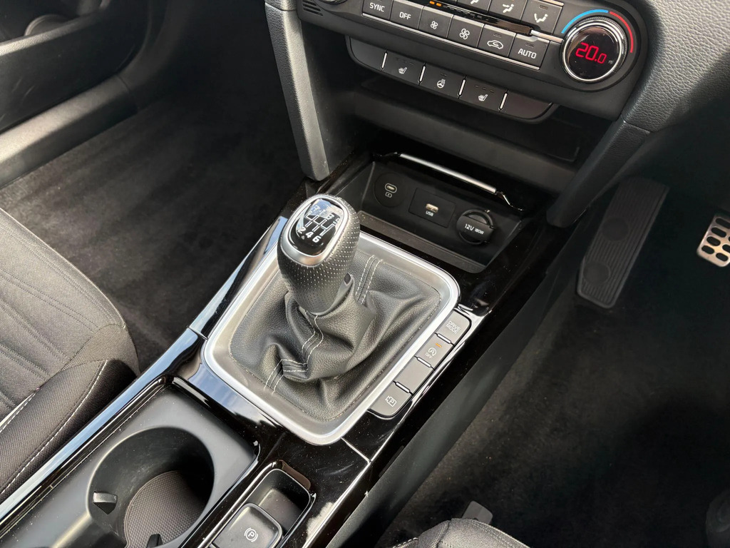 Kia Xceed 1.5 T-gdi Mt 2 Silver #8