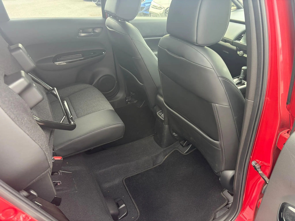 Honda Jazz Hat 1.5 Sr Style Plus Pack Cvt Red #11