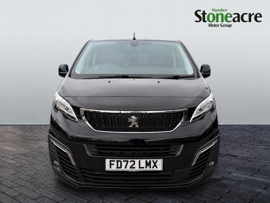 Peugeot Traveller 2L Active Black #8