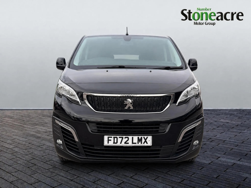 Peugeot Traveller 2L Active Black #9