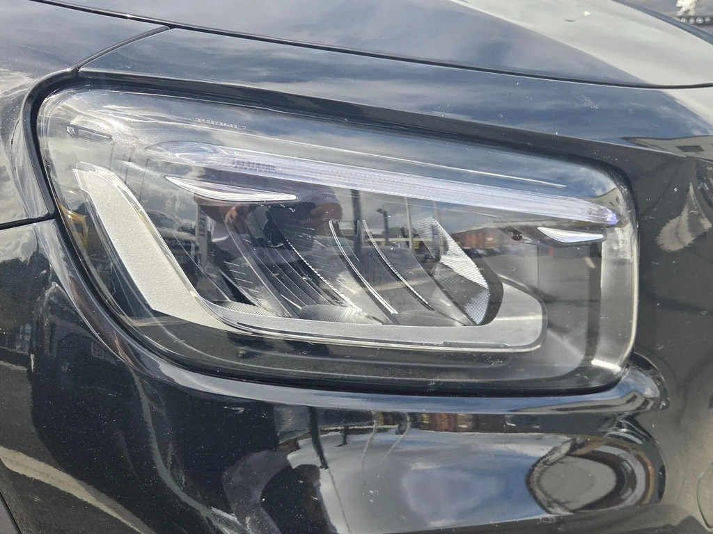 Mercedes-Benz GLB Class Sport Executive Black #11