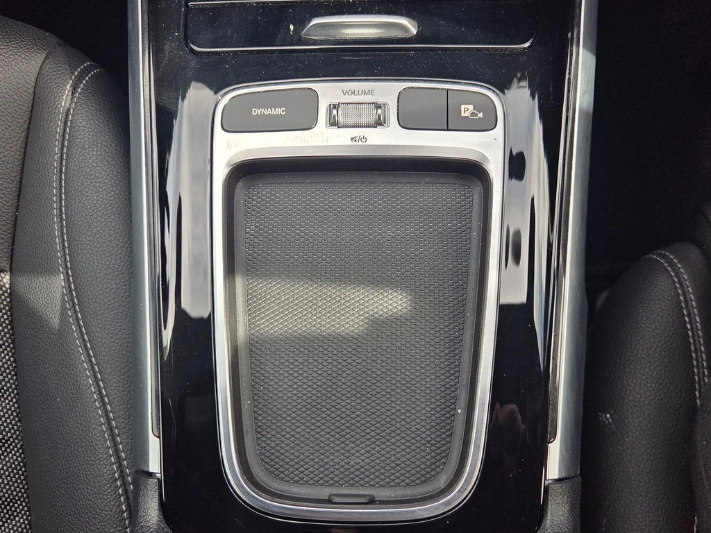 Mercedes-Benz GLB Class Sport Executive Black #37