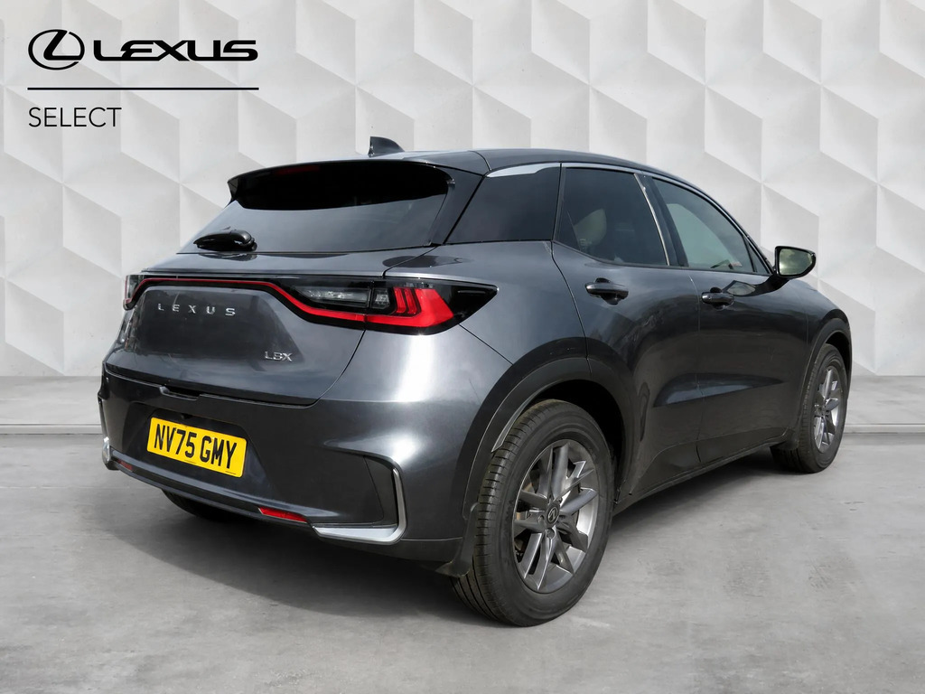 Lexus LBX 1.5 Vvt-ie Premium E-cvt Euro 6 Ss  #2
