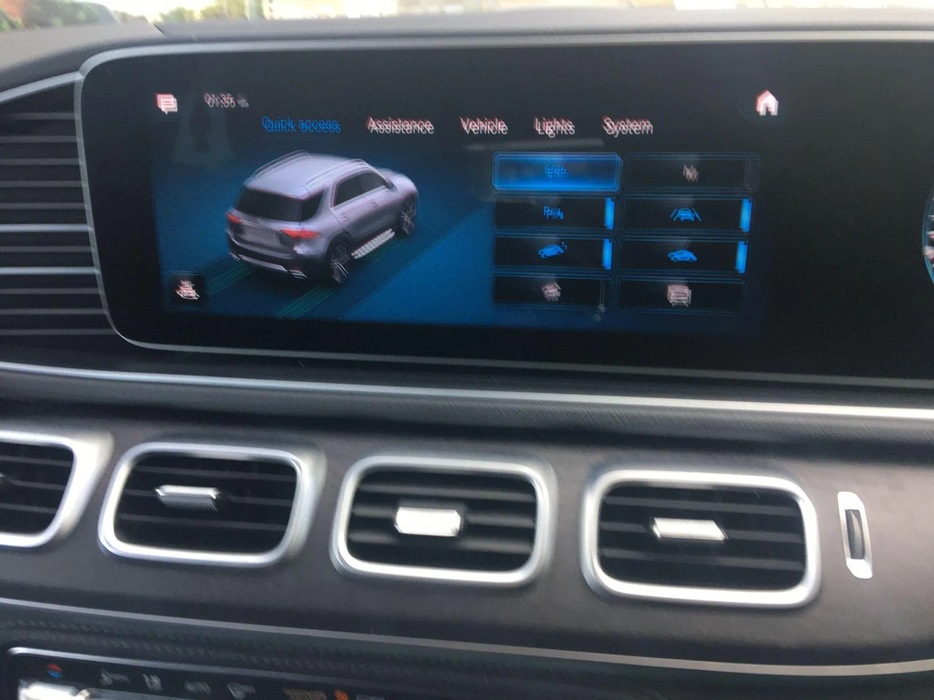 Mercedes-Benz GLE Class Blue #40