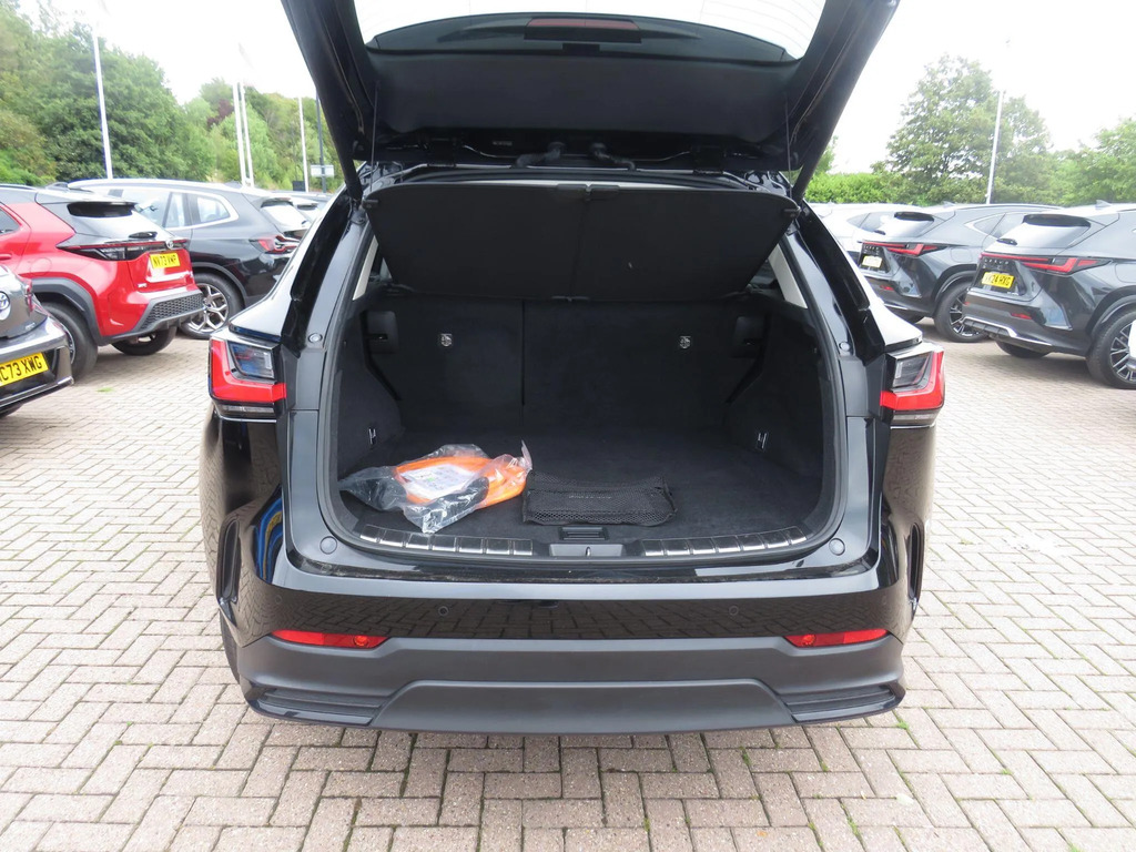 Lexus NX 350H 2.5 E-cvt 2023 White #8